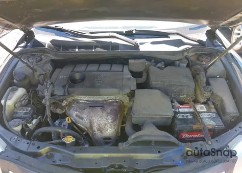 2011 Toyota Camry Le z USA, uszkodzony, nr VIN 4T1BF3EK2BU623582